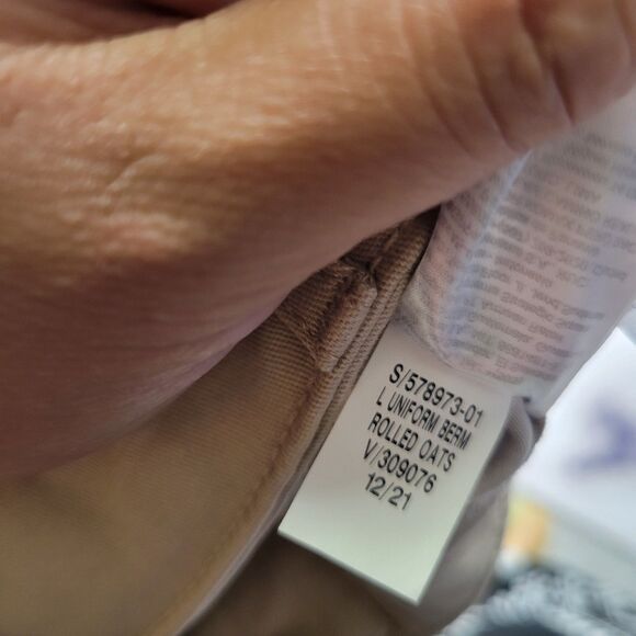 Old Navy Rolled Oats Boys Bermuda Shorts - Picture 2 of 5